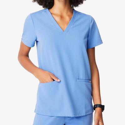 FIGS Casma Three-Pocket Scrub Top